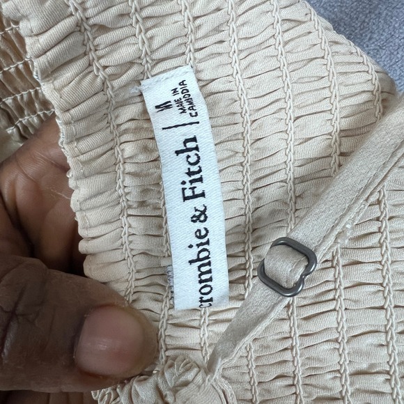 Abercrombie Fitch Y2K Satin Smocked Cami Top Champagne Gold Sweetheart Neckline - Picture 6 of 10